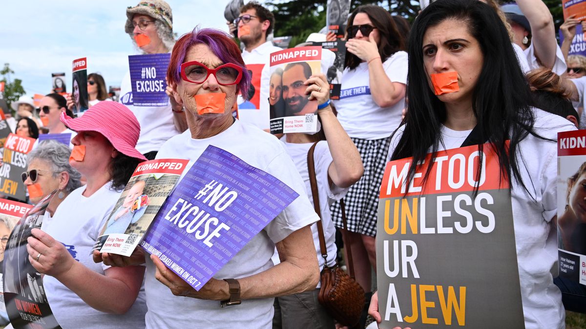 Demonstration gegen des Verschwiegen der sexuellen Gewalt durch die Hamas an israelischen Frauen