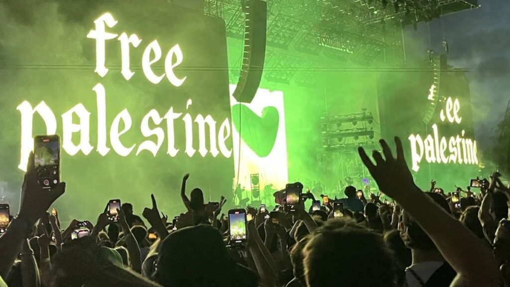 Antisemitismus des guten Gefühls: Auftritt der Band Fontaines D.C. auf dem Pop-Festival im dänischen Roskilde