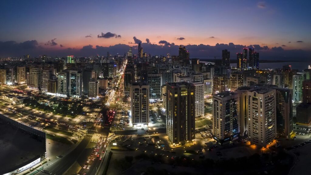 Skyline von Abu Dhabi in den Vereinigten Arabischen Emiraten