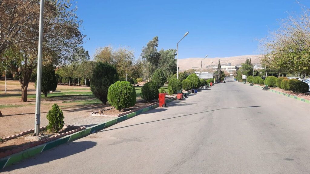 Aufgrund der übergroßen Hitze ist der einst so beliebte Azadi-Park im irakischen Sulaymaniyah tagsüber menschenleer