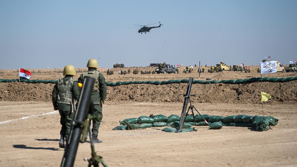 Militärübung schiitischer Hashd-al-Shaabi-Milizen im irakischen Basra