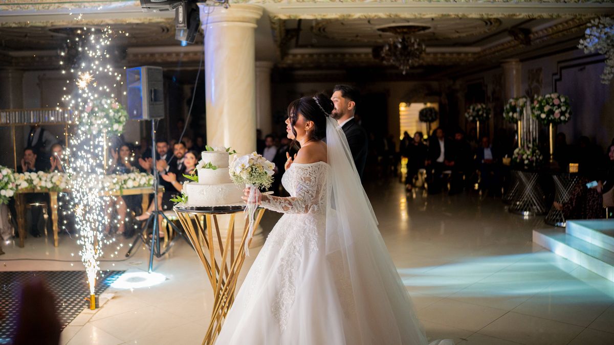 Viele Iraner können sich das Heiraten und Gründen einer Familie nicht mehr leisten