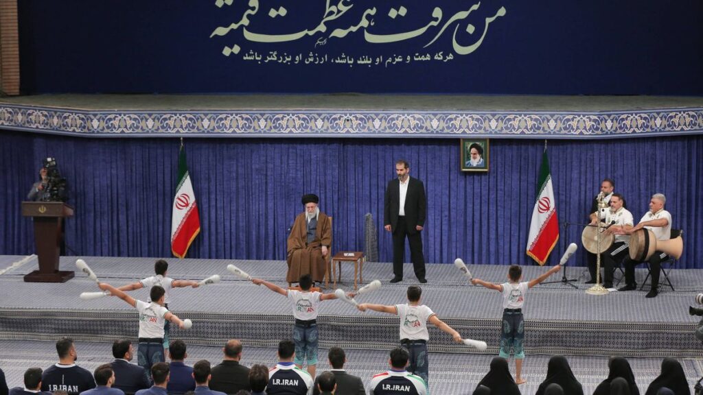 Vor jungen Sportlern erklärte Khamenei den Iran zum Sieger im Krieg mit Israel