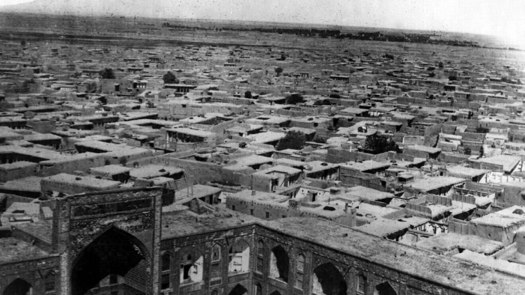 Die iranische Stadt Mashhad im Jahr 1958