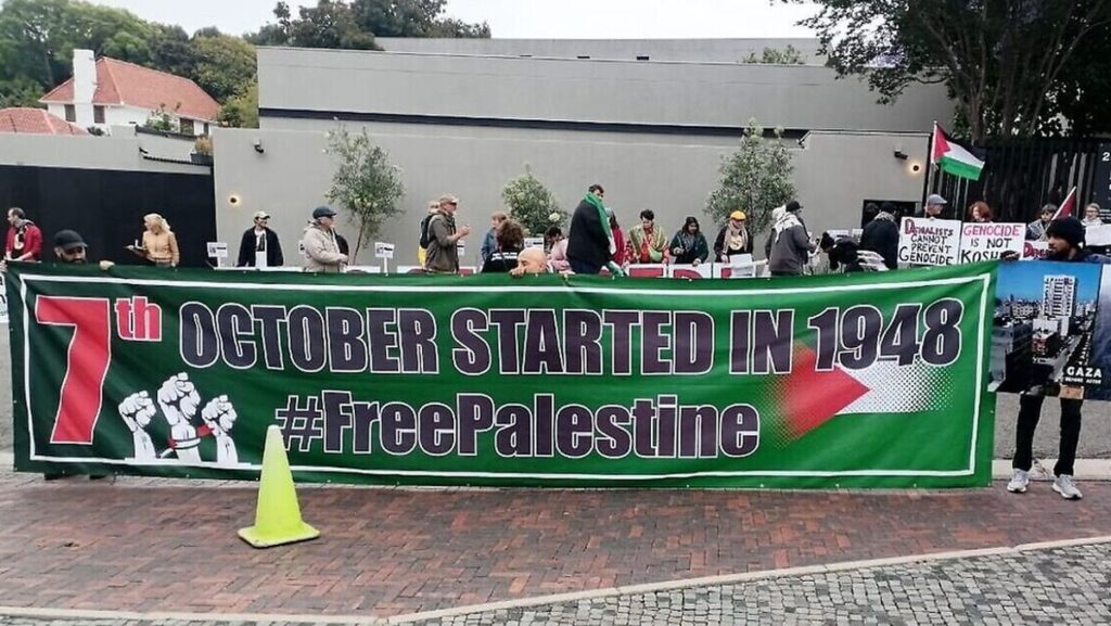 Südafrika: Antiisraelische Demonstration vor dem Johannesburg Holocaust & Genocide Center