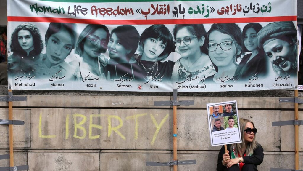 Demonstration gegen die Unterdrückung von Frauen im Iran
