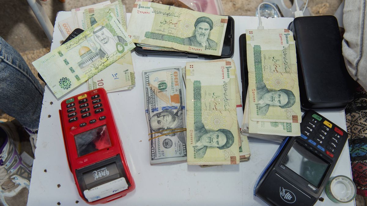 Die Inflation im Iran treibt das Land immer tiefer in die Krise