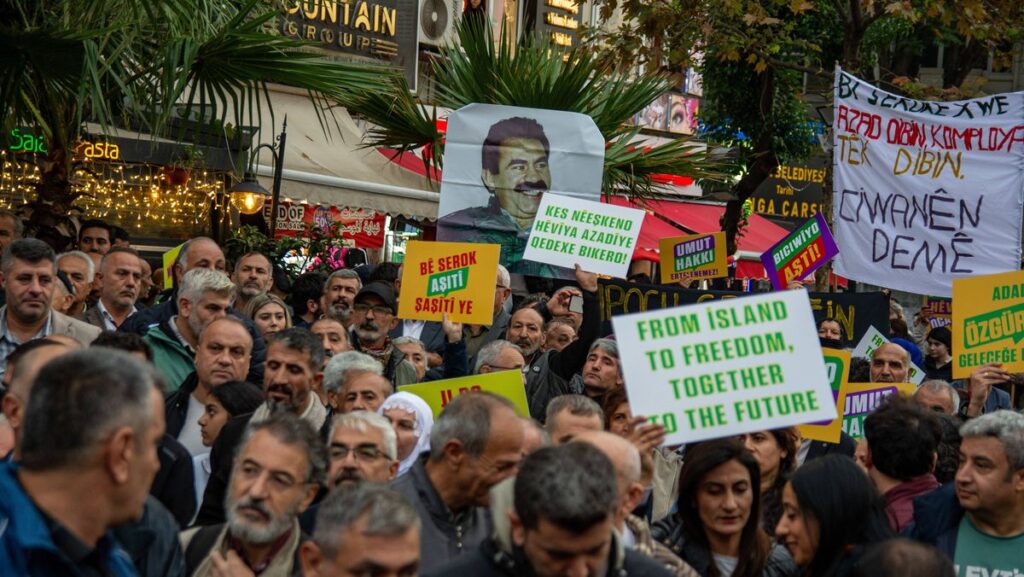 Demonstration in der Türkei für die Freilassung von PKK-Chef Öcalan