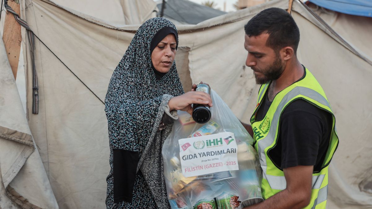 Neuer Bericht belegt, dass NGO-Arbeit in Gaza nur in Kooperation mit Hamas möglich war