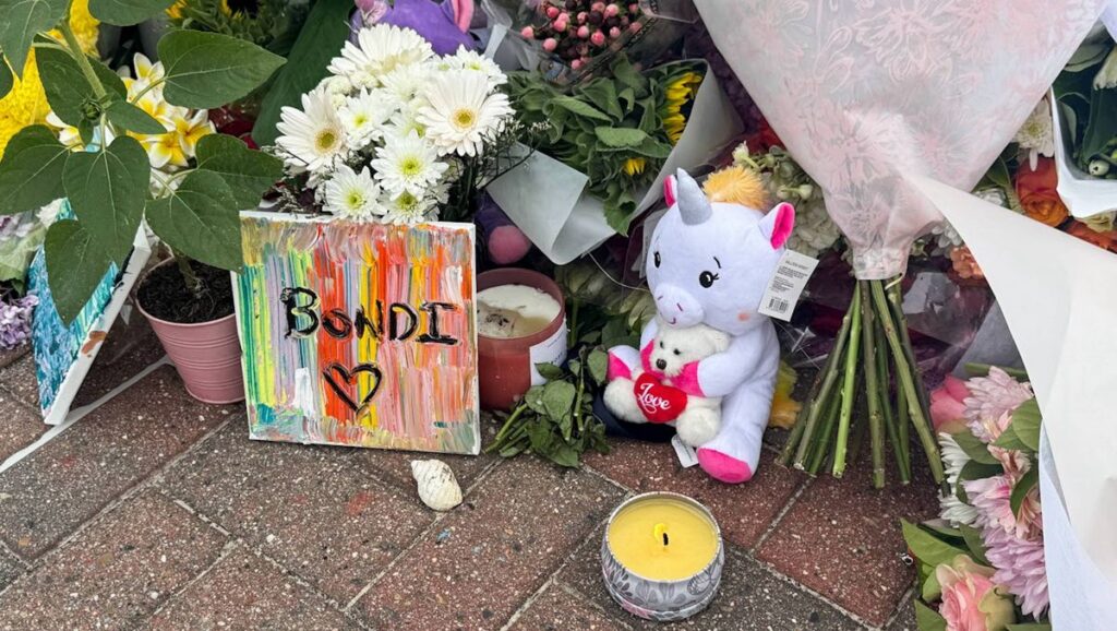 Gedenken an die Opfer des antisemitischen Terrorangriffs am Bondi Beach in Sydney