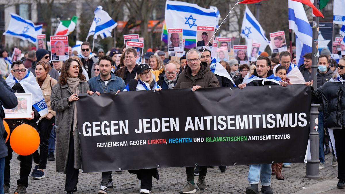 Demonstration gegen Antisemitismus in Berlin