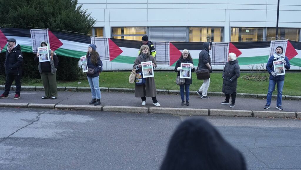 Norwegen: Palästina-Aktivisten demonstrieren für den Ausschluss Israels aus dem Song Contest