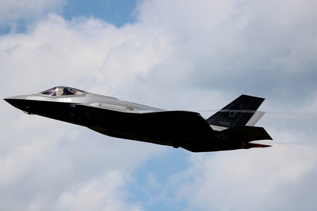 Die F-35 ist eines der fortgeschrittenen Waffensysteme, die Israel von den USA zur Verfügung gestellt bekommen. (Crefollet/CC0 1.0 Universal)