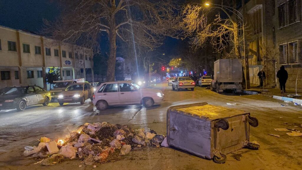 Überreste einer Demonstration in der iranischen Stadt Hamedan