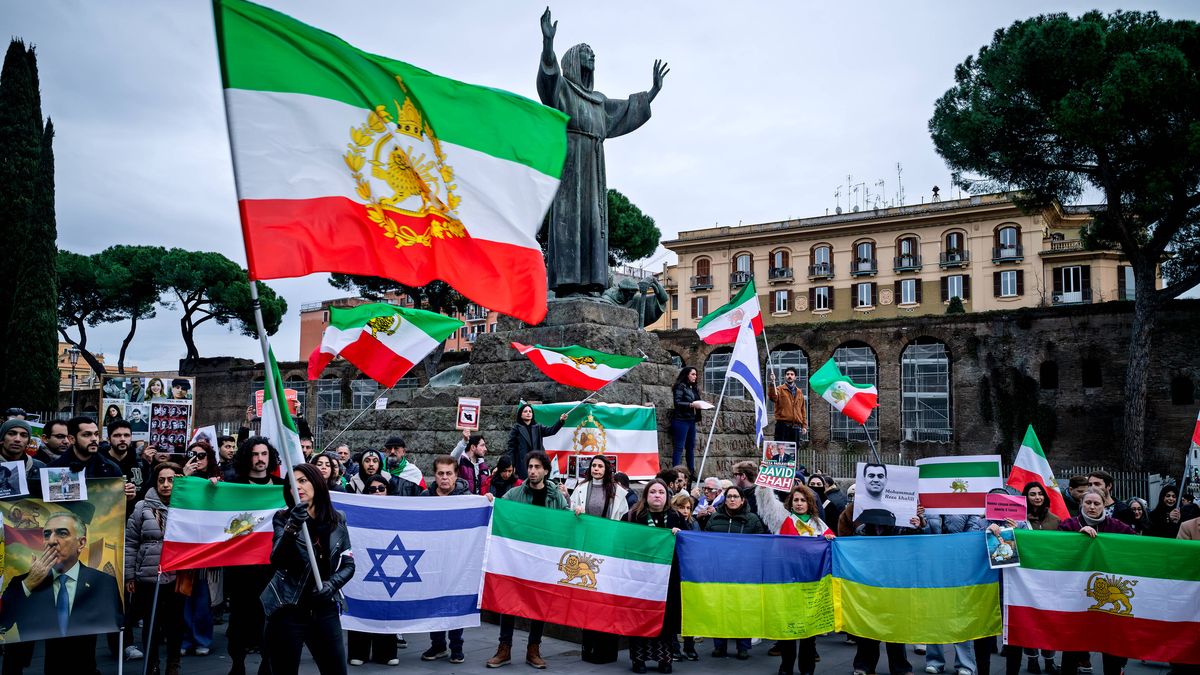 Reza Pahlavi dient im Iran und im Exil als Symbolfigur für die Proteste gegen die Islamische Republik