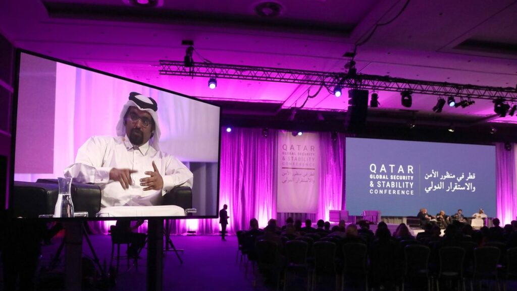 Der Vorsitzende der Nationaldemokratischen Partei Katars, Khalid Al-Hail, auf einer Konferenz in London