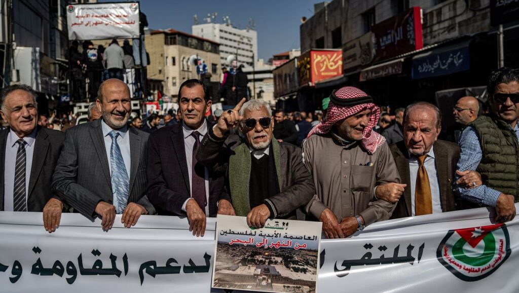Anhänger der Muslimbruderschaft in Jordanien demonstrieren in Solidarität mit der Hamas