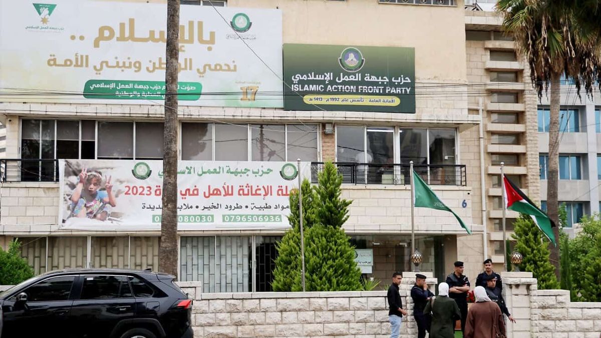 Das Hauptquartier der Muslimbruderschaft in Amman nach deren Verbot durch die jordanischen Behörden
