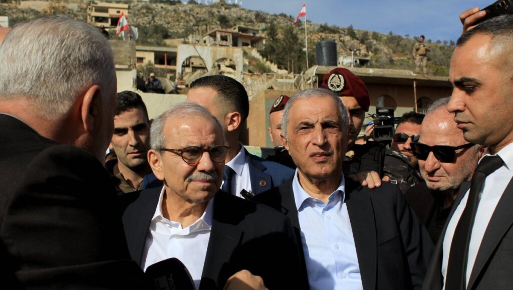 Premierminister Nawaf Salam besucht den Südlibanon an der Grenze zu Israel