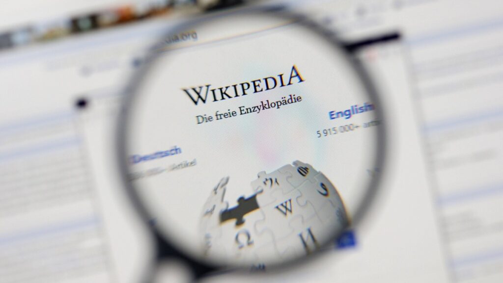 Wikipedia gerät immer wieder in die Kritik, ein israelfeindliche und antizionistische Schlagseite zu haben