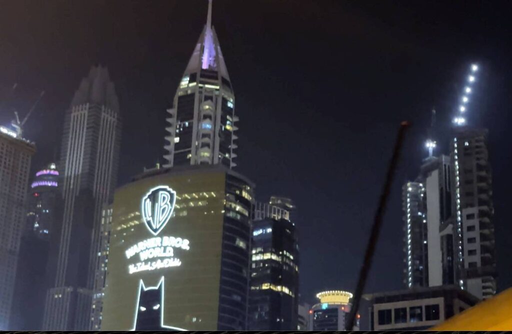 Sind iranische Attacken auf Dubai weniger ungeheuerlich, weil das Regime schon lange damit gedroht hat? (© imago images/News Licensing)