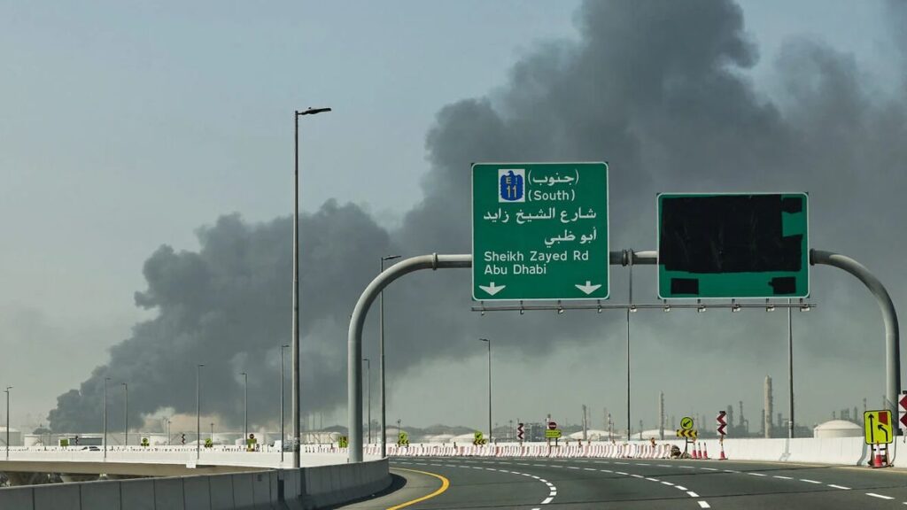 Politik der Zurückhaltung: Dubai in den Vereinigten Arabischen Emirate nach einem iranischen Angriff
