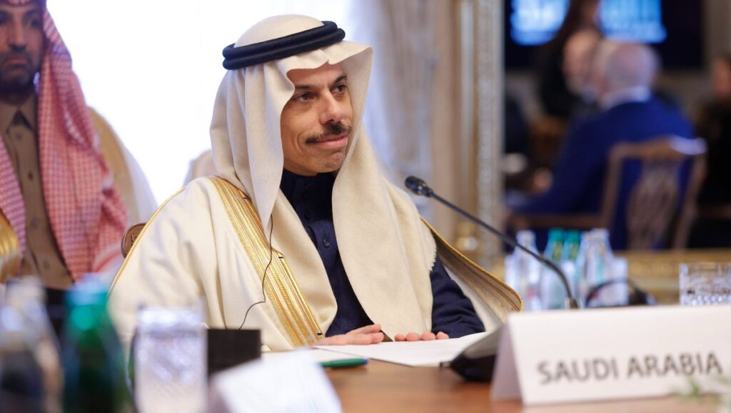 Der saudische Außenminister Faisal bin Farhan