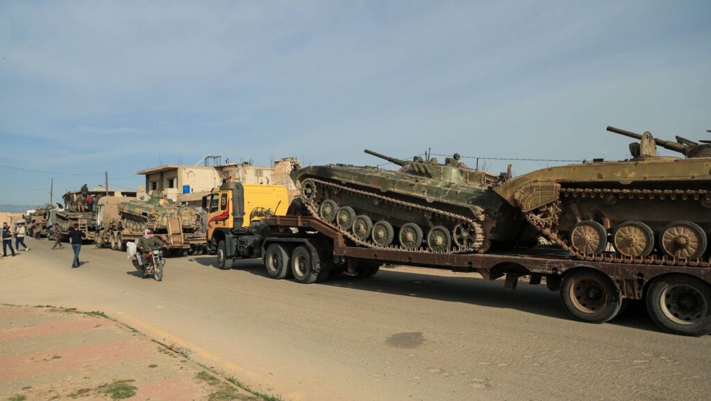 Die syrische Armee verlegt Truppen und Gerät an die Grenze zum Libanon