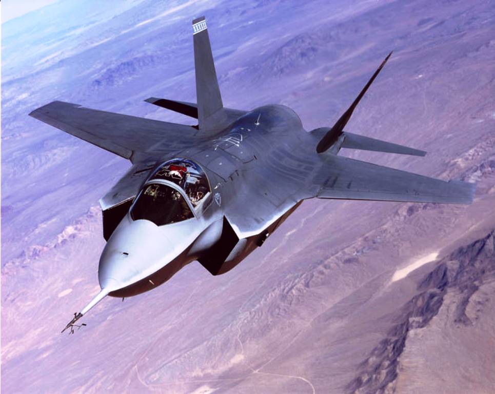 Im Krieg gegen die iranische Raketenbedrohung sind auch isrealische F-35 im Einsatz. (© imago images/Newscom World)