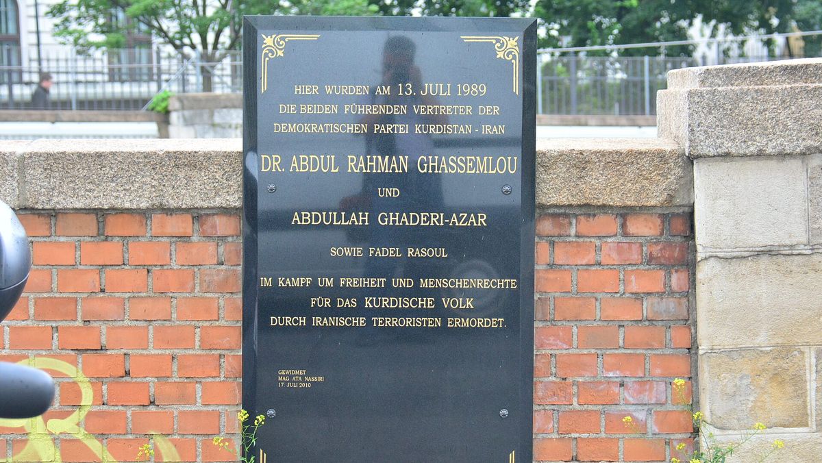Denkmal in Wien für die von einem iranischen Mordkommando getöteten kurdischen Politiker