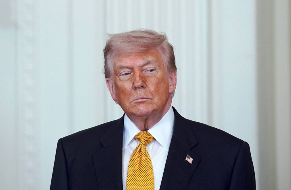 US-Präsident Donald Trump meint, die Iraner bräuchten Waffen, dann würden sie das Regime bekämpfen. (© imago images/UPI Photo)