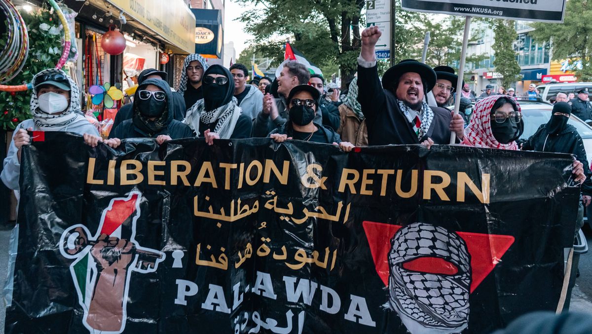 Antisemitischer Demonstrationszug durch jüdisches Viertel in New York