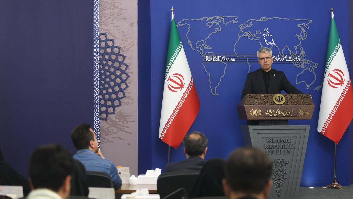 Pressekonferenz von Esmail Baghaei, dem Sprecher des iranischen Außenministeriums