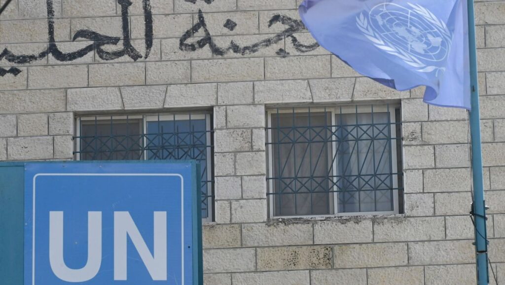 Erneut 100 UNRWA-Mitarbeiter mit Hamas-Verbindungen aufgedeckt