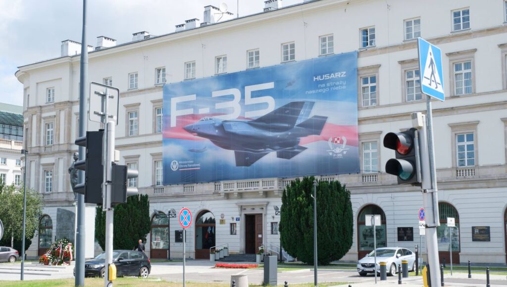 Donald Trump überlegt, die Türkei wieder in das F-35-Programm aufzunehmen