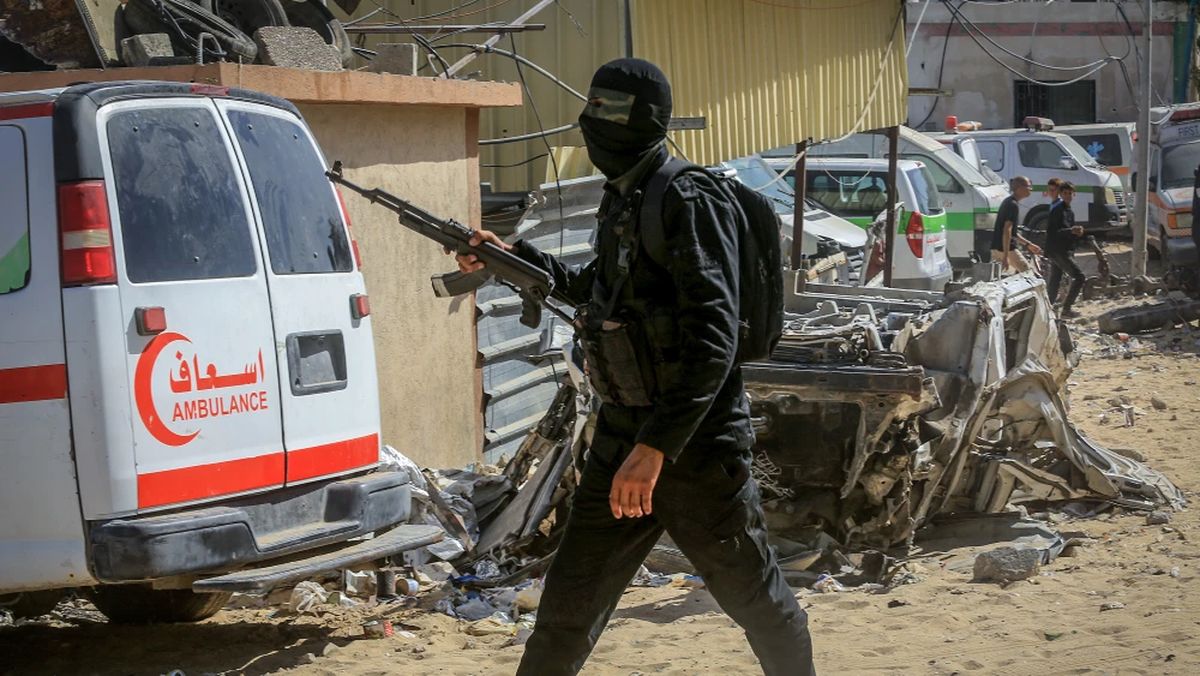 Ein Hamas-Terrorkämpfer im Süden des Gazastreifens
