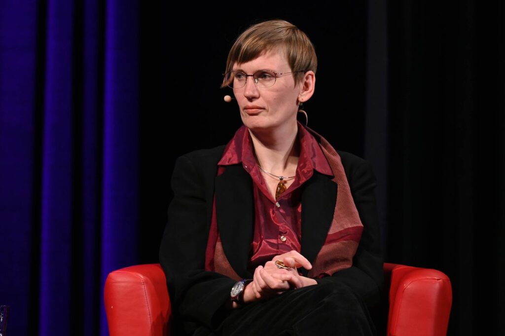 Hat offenen Brief für Francesca Albanese mitunterschrieben: die Philosoph Eva von Redecker