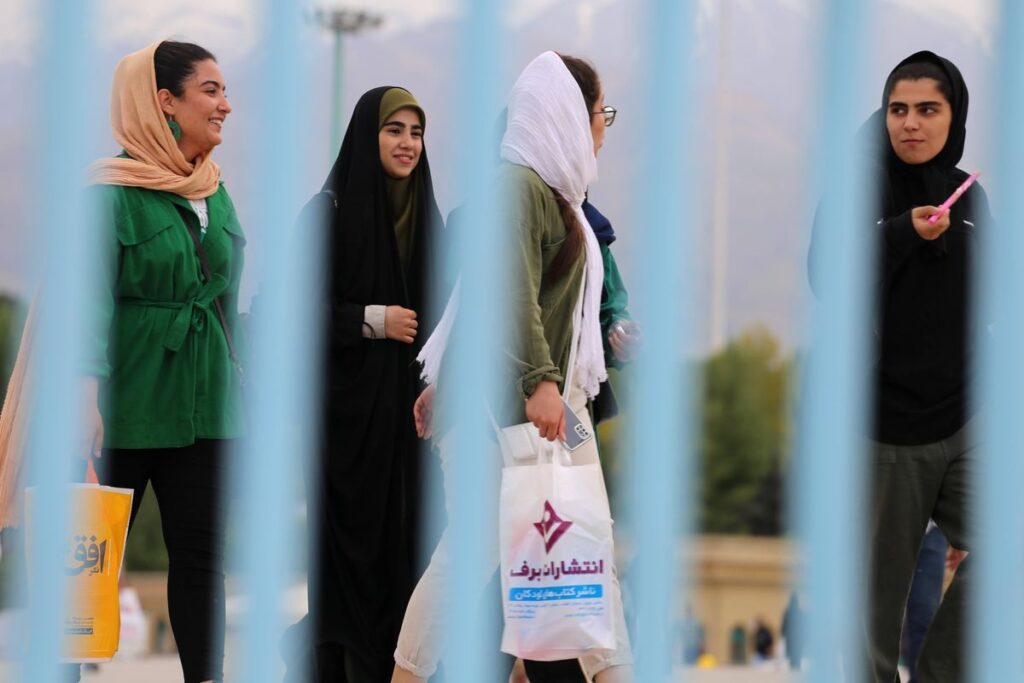 Geschlechterungleichheit und eine Mangel an Aufklärung sind entscheidende Faktoren der Krise der sexuellen Gesundheit im Iran