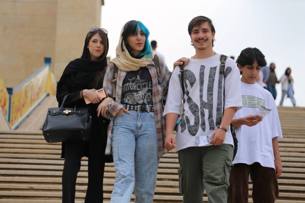 Jugendliche sind besonders von der Krise der sexuellen Gesundheit im Iran betroffen