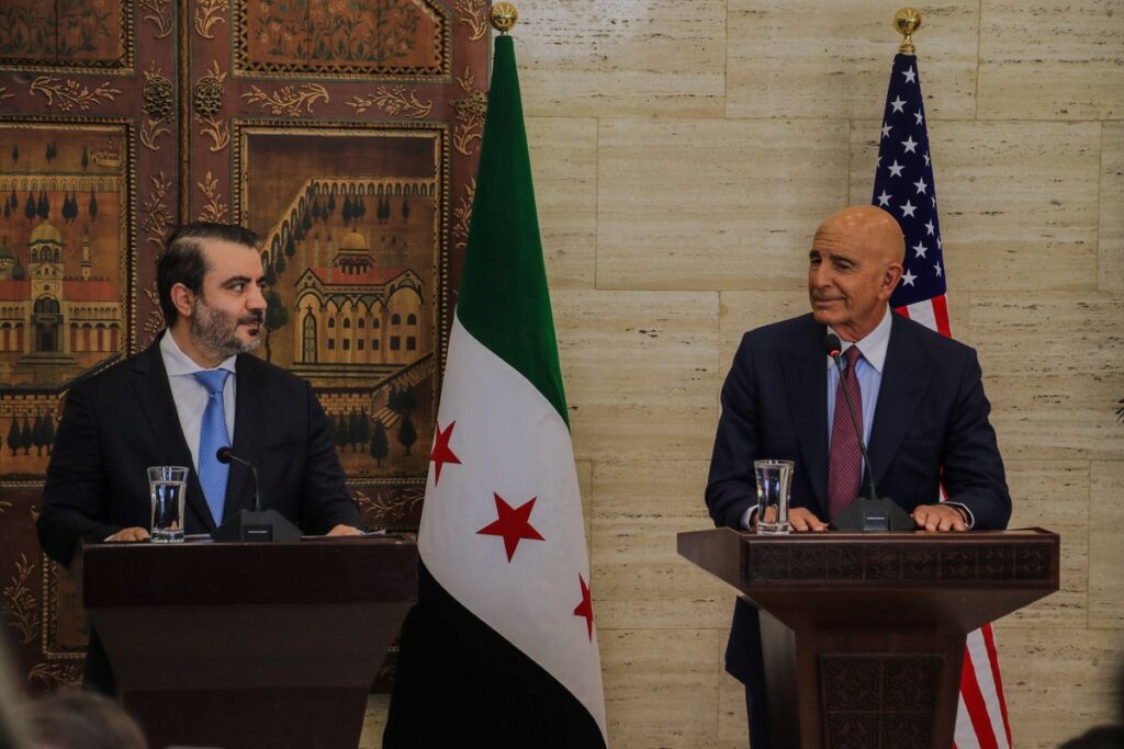 Syriens Außenminister Assad al-Shaibani mit US-Sondergesandtem Tom Barrack