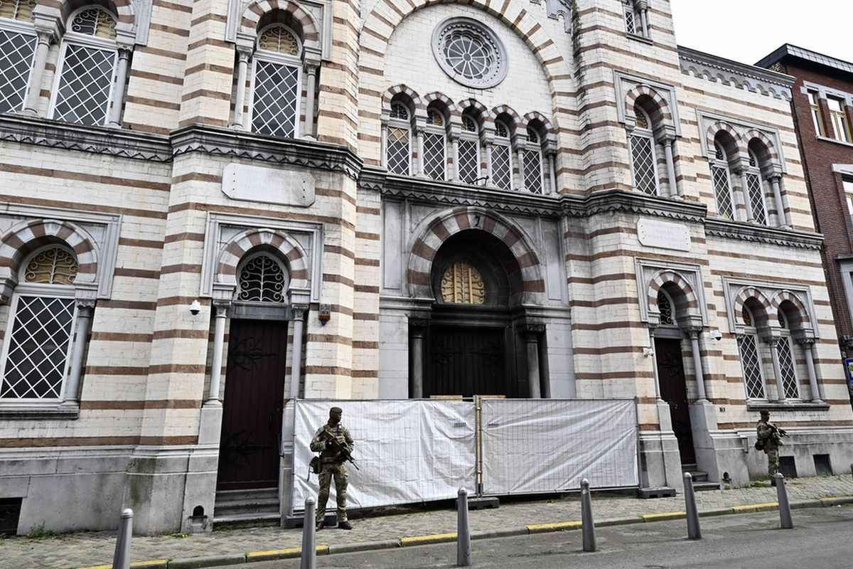 Iranischer Anschlag: Soldaten vor der angegriffenen Synagoge im belgischen Lüttich