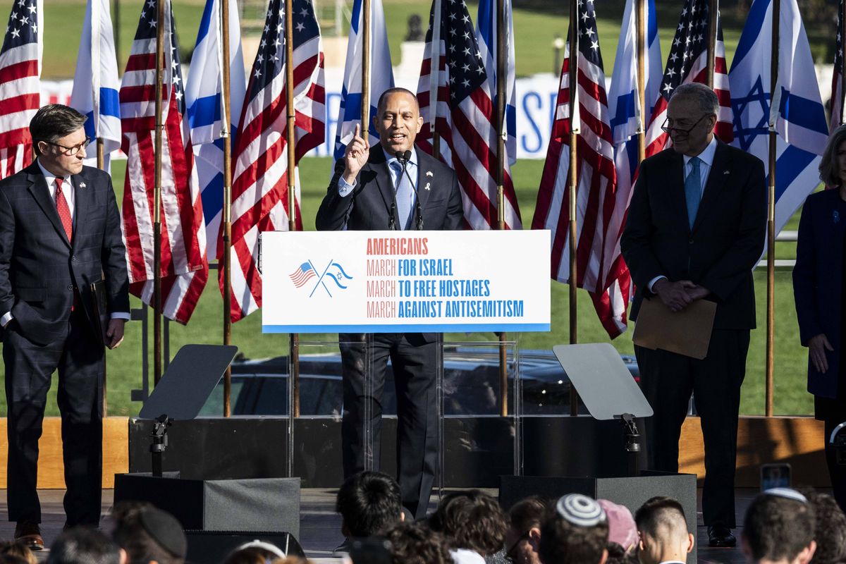 Pro-palästinensischer Rassismus gegen den demokratischen Fraktionsvorsitzenden Hakeem Jeffries