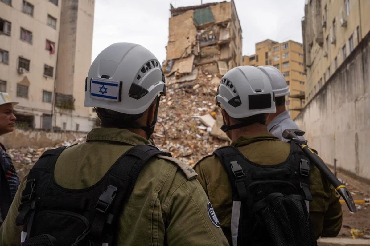 Israelisches Hilfsteam beim Einsatz nach dem Erdbeben in Venezuela