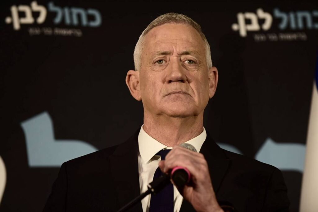 Auf einer Pressekonferenz gab Benny Gantz seinen Rückzug bekannt. (© imago images/ZUMA Press Wire)